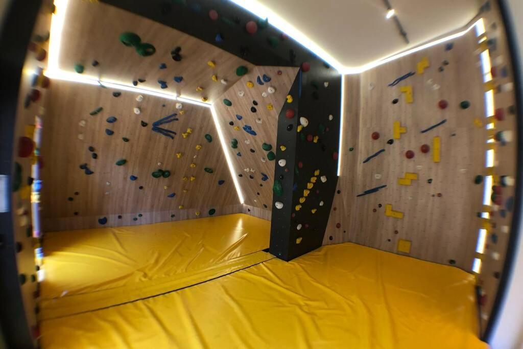 Chic Appart 6 Pers Dans Residence Luxueuse "La Cordee" Wellness Gym Piscine Ouvert Et Teletravail Chamonix Exterior photo